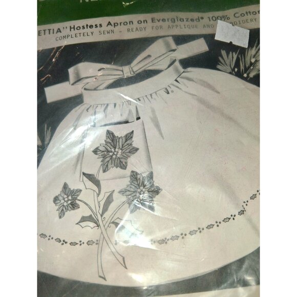Paragon Needlecraft "Poinsettia" Hostess Apron Kit 100% Cotton Pre-Cut Stamped A - Picture 8 of 11